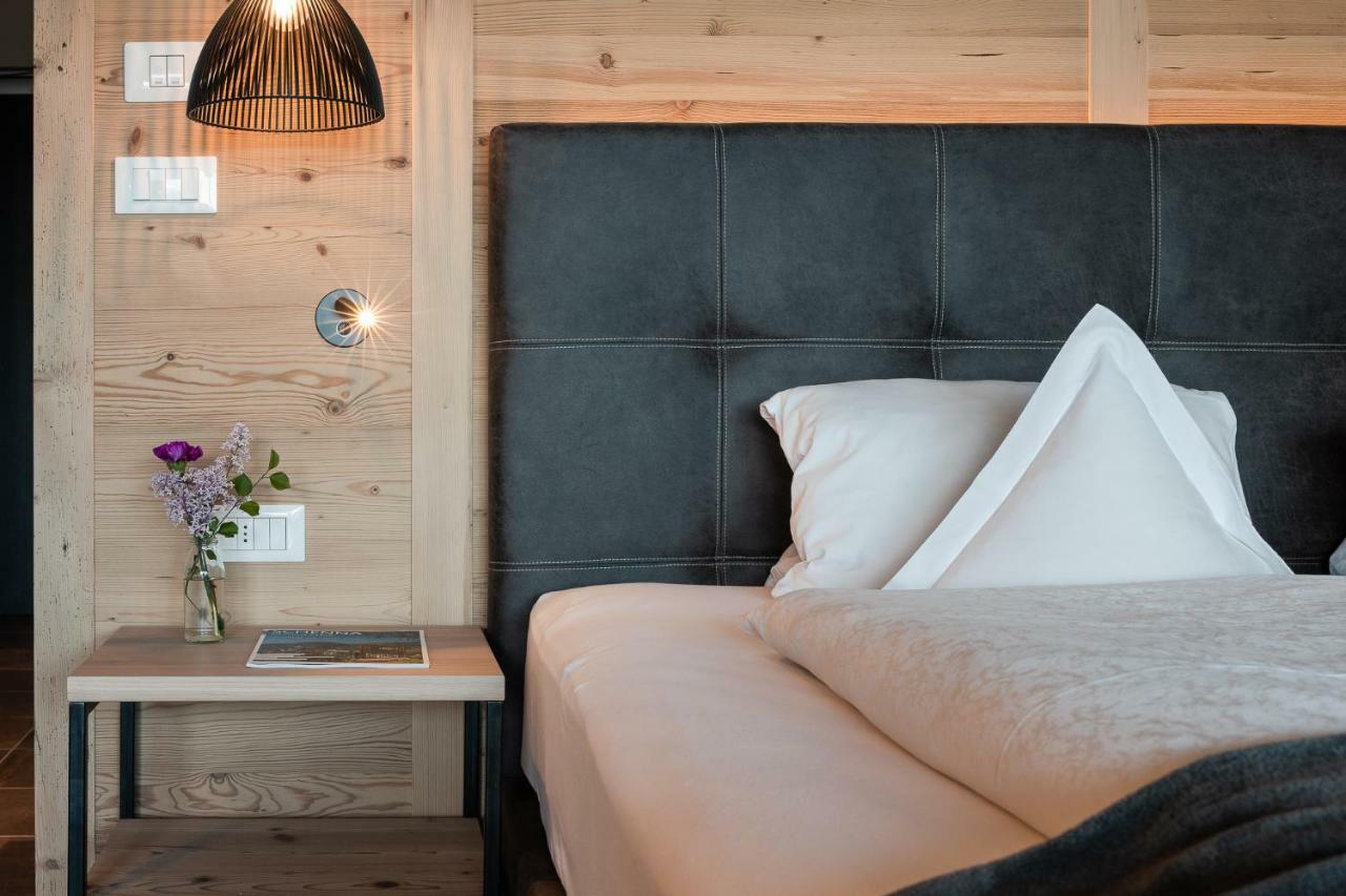 Hotel Alpenrose Schenna Buitenkant foto
