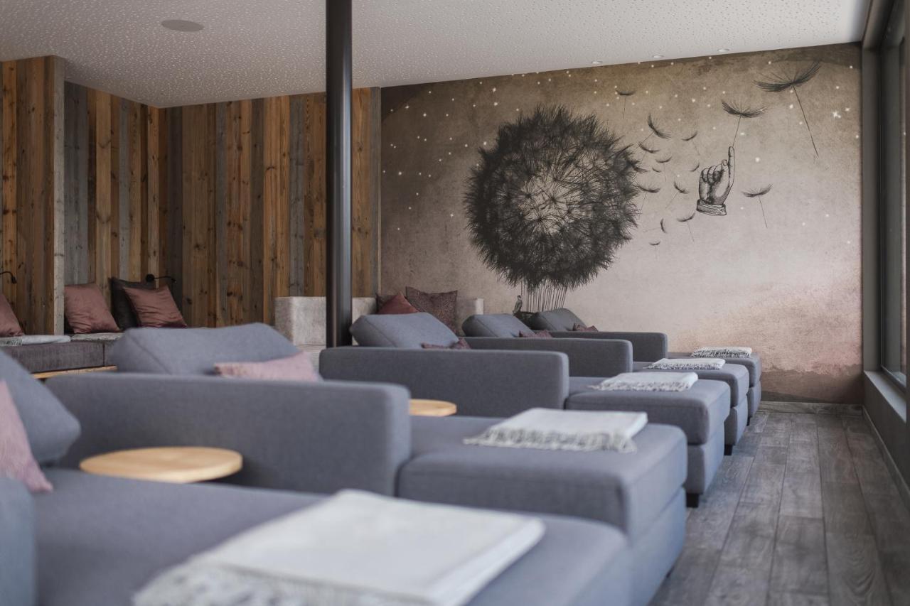 Hotel Alpenrose Schenna Buitenkant foto